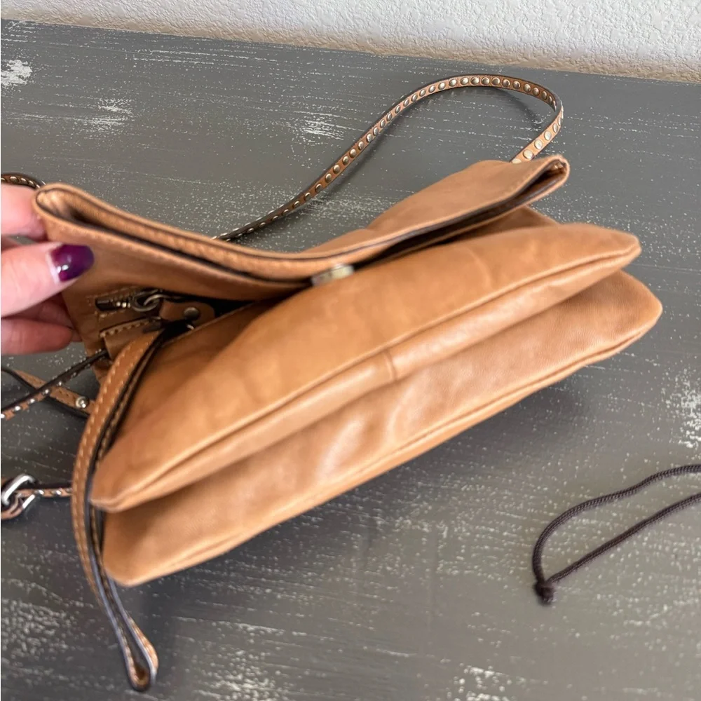 Women's Tan Color Leather Crossbody Bag - Picture 8 of 10